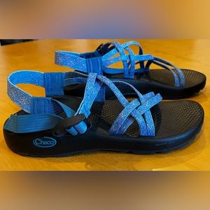 Chaco Women’s Blue sandals-size 8M